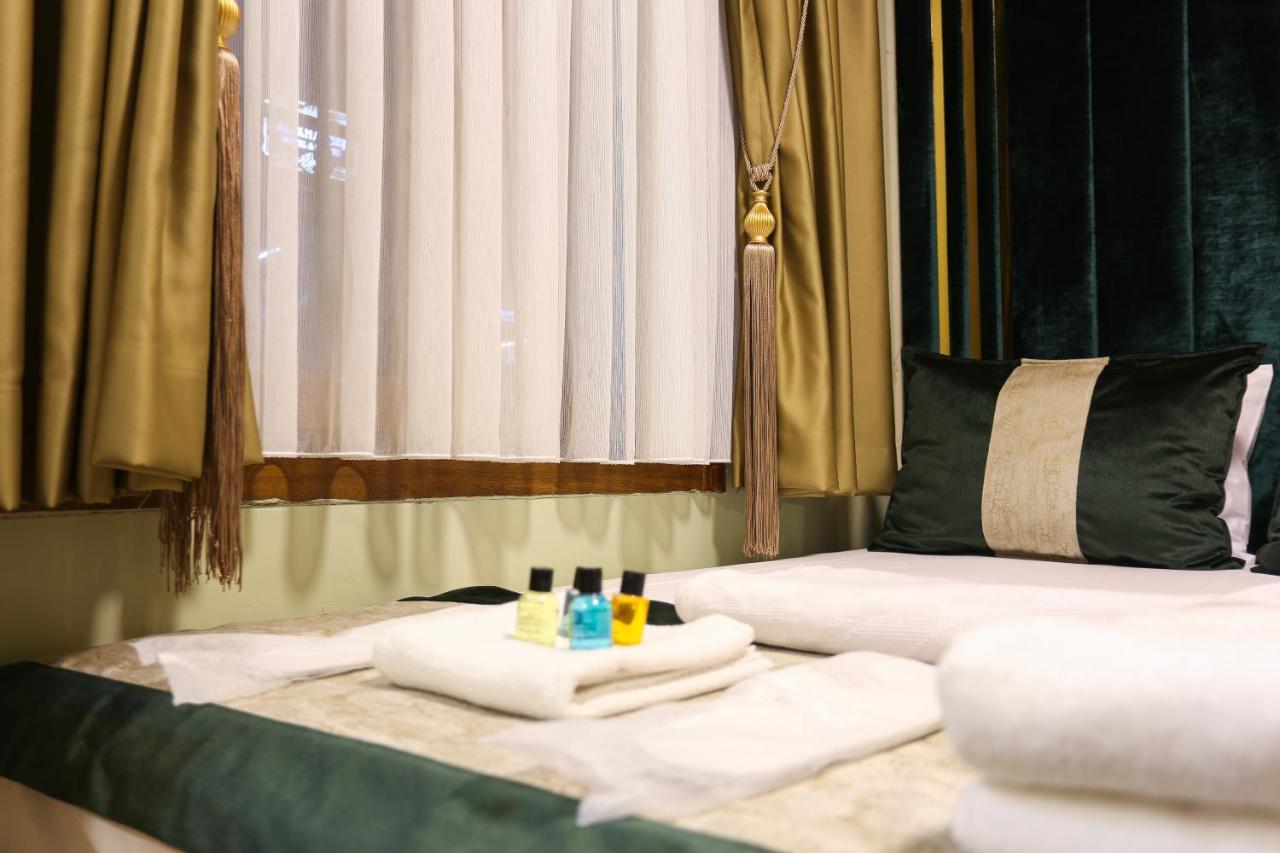 Whitemoon Hotel Suites Taksim Istanbul Bagian luar foto