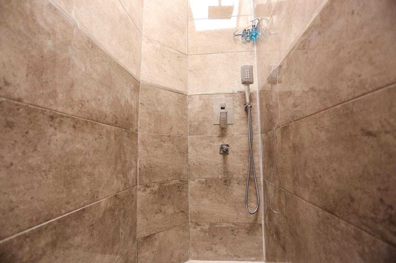 Whitemoon Hotel Suites Taksim Istanbul Bagian luar foto