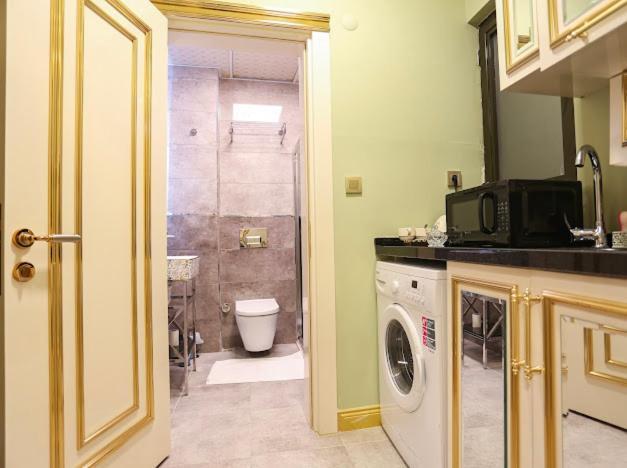 Whitemoon Hotel Suites Taksim Istanbul Bagian luar foto